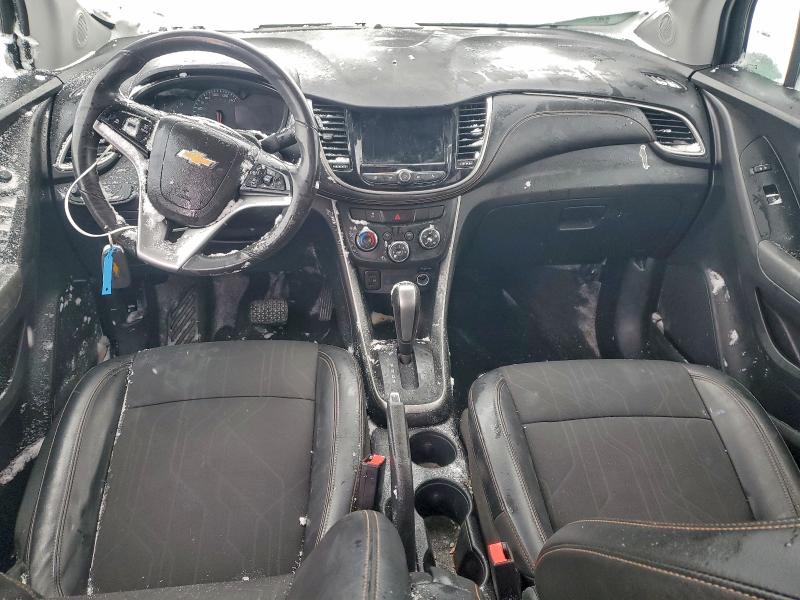 Photo 8 from auction – 2018 CHEVROLET TRAX with VIN KL7CJPSB0JB673021