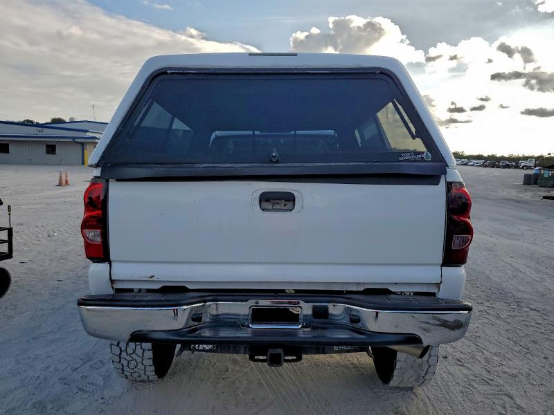 Photo 6 from auction – 2006 CHEVROLET SILVERADO with VIN 1GCHK29U06E267732