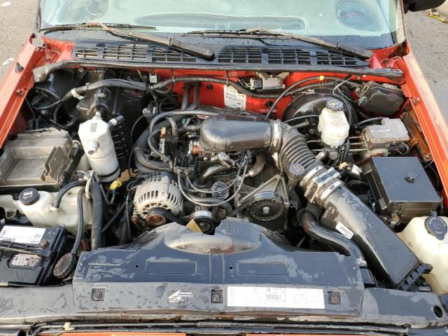 Photo 12 from auction – 2001 CHEVROLET BLAZER with VIN 1GNCS18W21K243411