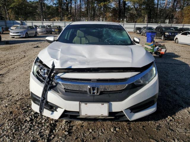 Photo 5 from auction – 2018 HONDA CIVIC LX with VIN 2HGFC2F59JH543071