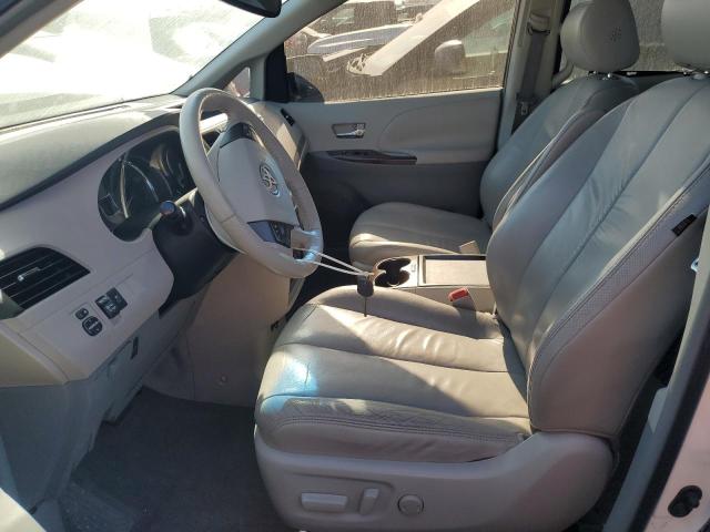 Photo 7 from auction – 2011 TOYOTA SIENNA XLE with VIN 5TDYK3DC9BS083009