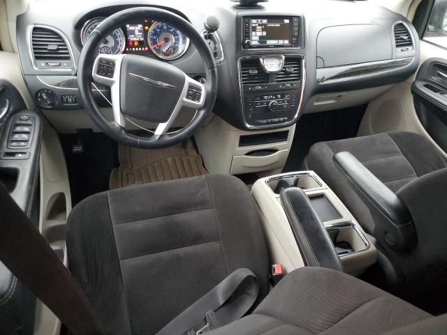 Photo 8 from auction – 2014 CHRYSLER TOWN & COU with VIN 2C4RC1BG5ER304548