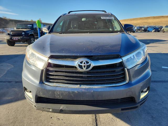 Photo 5 from auction – 2014 TOYOTA HIGHLANDER with VIN 5TDDKRFH1ES017357