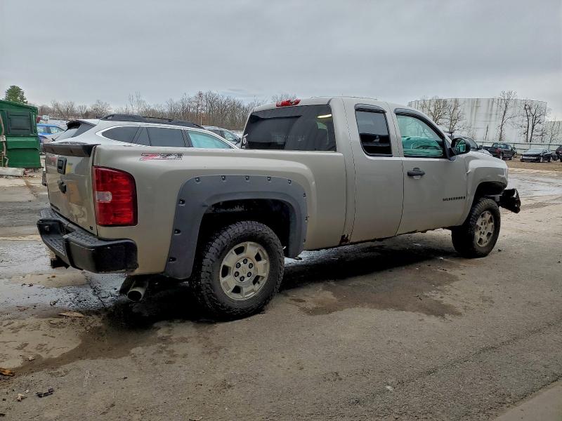 Photo 3 from auction – 2008 CHEVROLET SILVERADO with VIN 1GCEK19J58Z263898