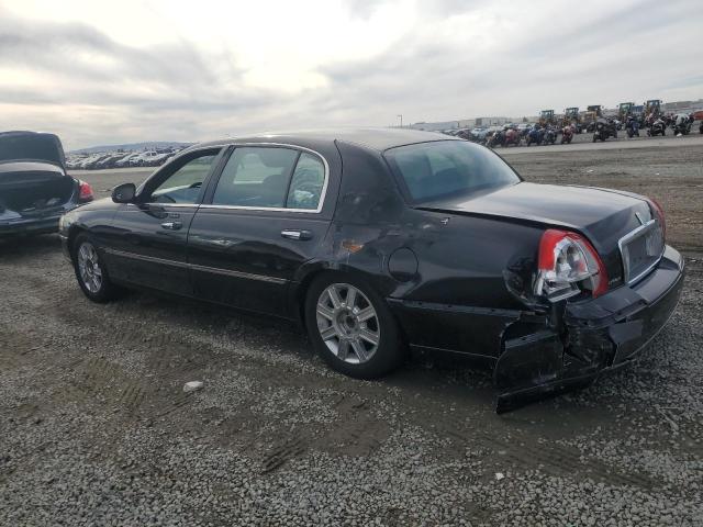 Photo 2 from auction – 2007 LINCOLN TOWN CAR E with VIN 1LNHM84W77Y628259
