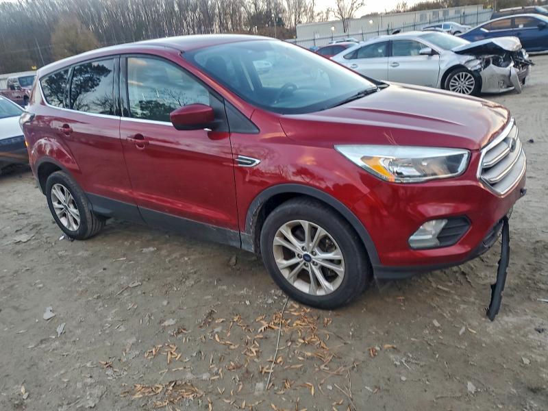 Photo 4 from auction – 2017 FORD ESCAPE SE with VIN 1FMCU0G97HUB74623