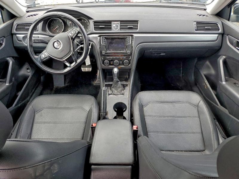 Photo 8 from auction – 2017 VOLKSWAGEN PASSAT with VIN 1VWDT7A34HC052216