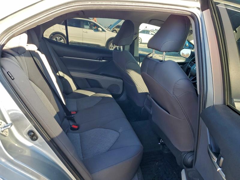 Photo 10 from auction – 2023 TOYOTA CAMRY LE with VIN 4T1C11BK4PU093392