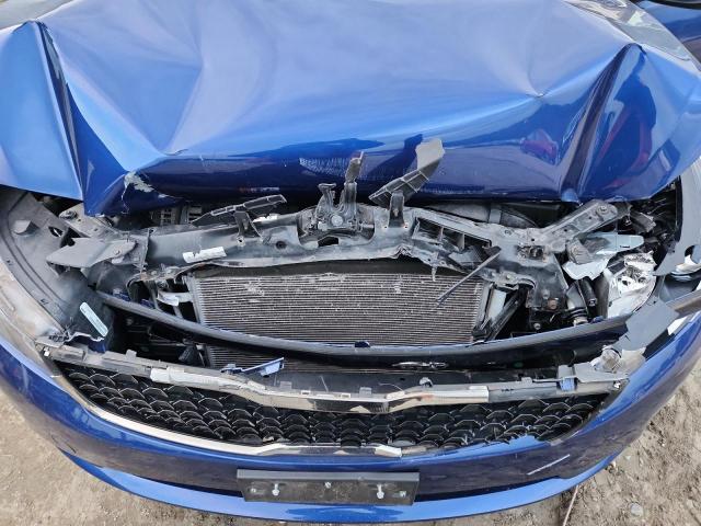 Photo 11 from auction – 2017 KIA FORTE LX with VIN 3KPFK4A70HE033610