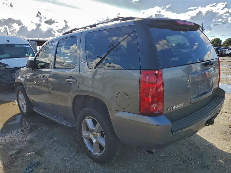 Photo 2 from auction – 2007 GMC YUKON with VIN 1GKFC13J27J120435