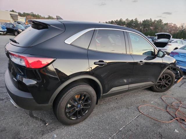 Photo 3 from auction – 2021 FORD ESCAPE with VIN 1FMCU9G64MUB20510