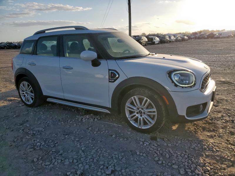 Photo 4 from auction – 2020 MINI COOPER S C with VIN WMZYW7C00L3L81969