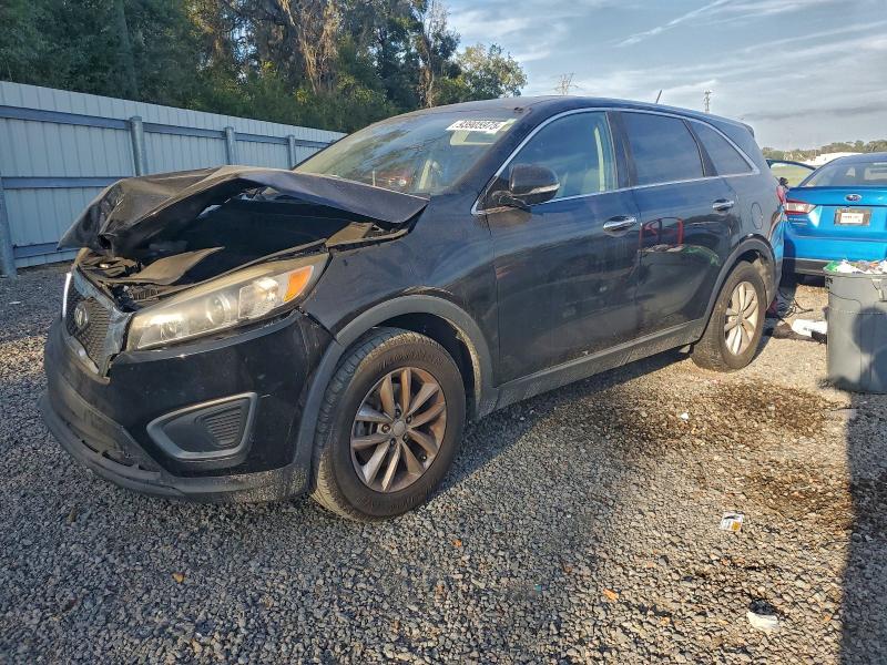 KIA SORENTO LX 2016 with VIN 5XYPG4A37GG168023 - Photo from auction