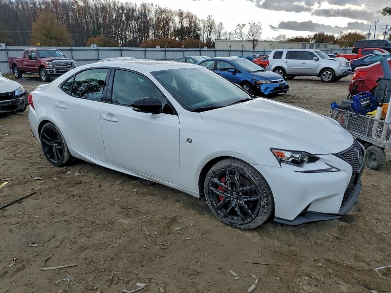 Фото 4 с аукциона – 2016 LEXUS IS 300 с VIN JTHCM1D28G5009365