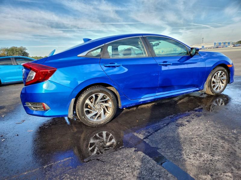 Photo 3 from auction – 2017 HONDA CIVIC EX with VIN 19XFC2F76HE038983