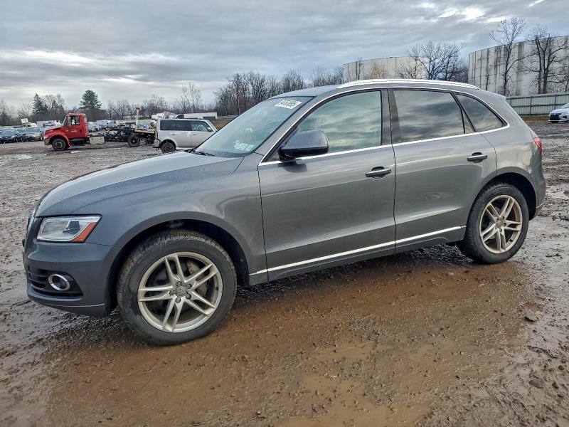 AUDI Q5 PREMIUM 2016 with VIN WA1L2AFP0GA095031 - Photo from auction