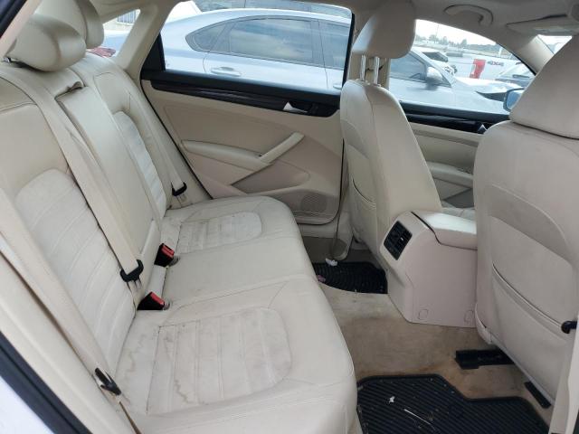 Photo 10 from auction – 2014 VOLKSWAGEN PASSAT SEL with VIN 1VWCN7A33EC079442