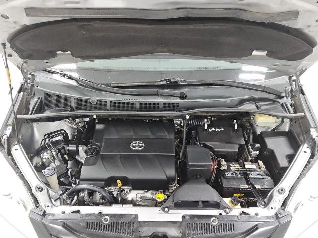 Photo 12 from auction – 2014 TOYOTA SIENNA with VIN 5TDZK3DC0ES518783