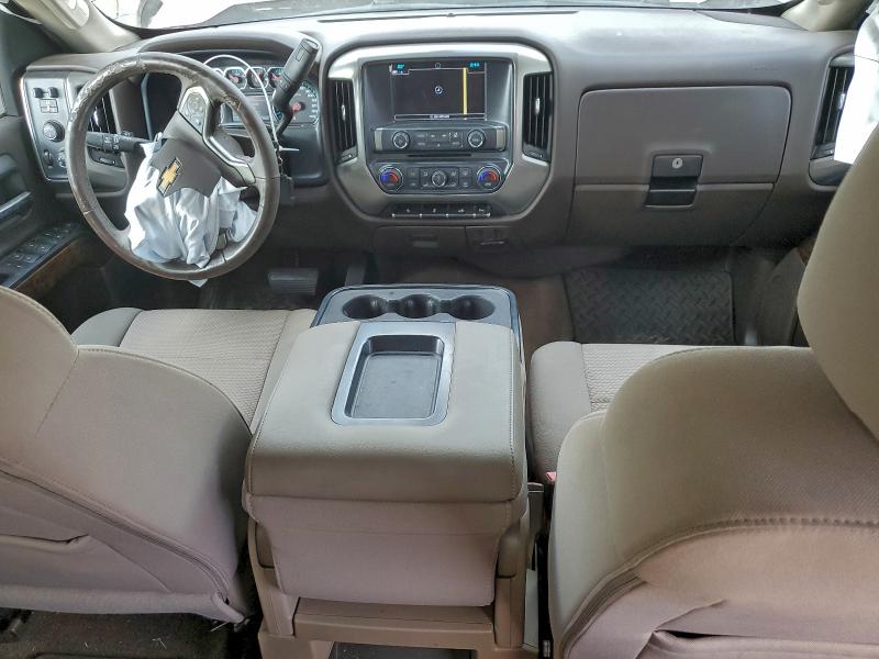 Photo 8 from auction – 2018 CHEVROLET SILVERADO with VIN 3GCUKREC3JG233614