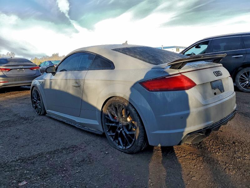 Photo 2 from auction – 2018 AUDI TT RS with VIN WUACSAFV2J1902826