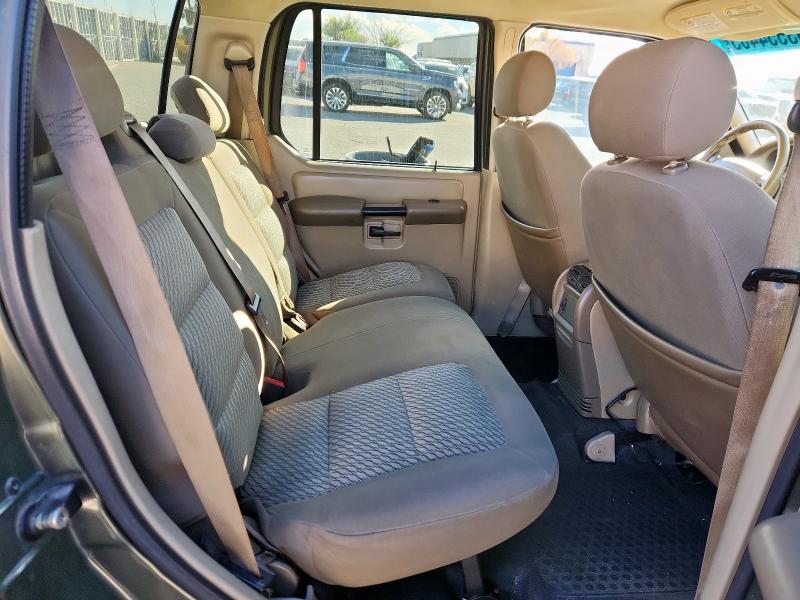 Photo 10 from auction – 2004 FORD EXPLORER S with VIN 1FMZU67K64UC08996