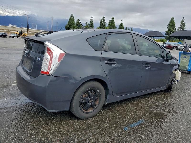 Photo 3 from auction – 2012 TOYOTA PRIUS with VIN JTDKN3DU2C5441547