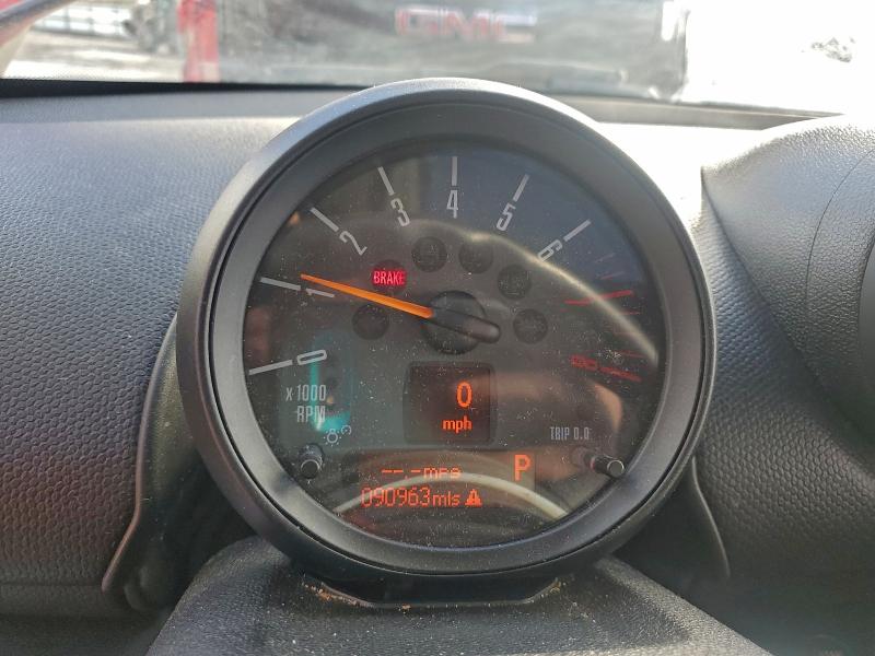 Photo 9 from auction – 2015 MINI COOPER COU with VIN WMWZB3C58FWR44772