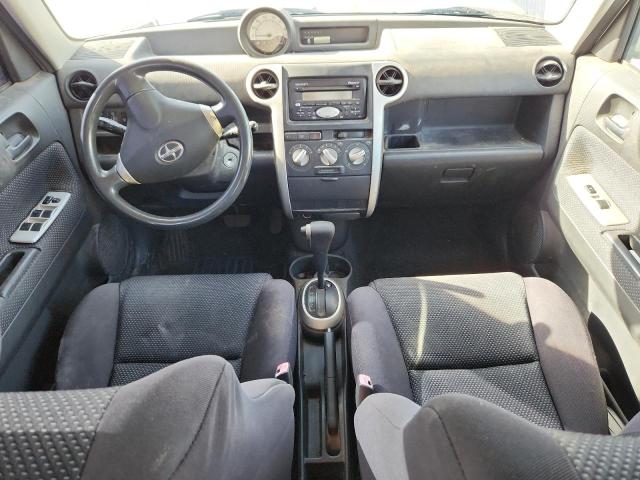 Photo 8 from auction – 2004 TOYOTA SCION with VIN JTLKT324940154492