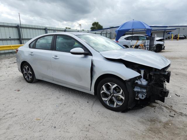 Photo 4 from auction – 2020 KIA FORTE FE with VIN 3KPF24AD7LE155735