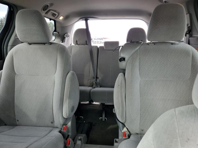 Photo 10 from auction – 2017 TOYOTA SIENNA LE with VIN 5TDKZ3DC4HS776029
