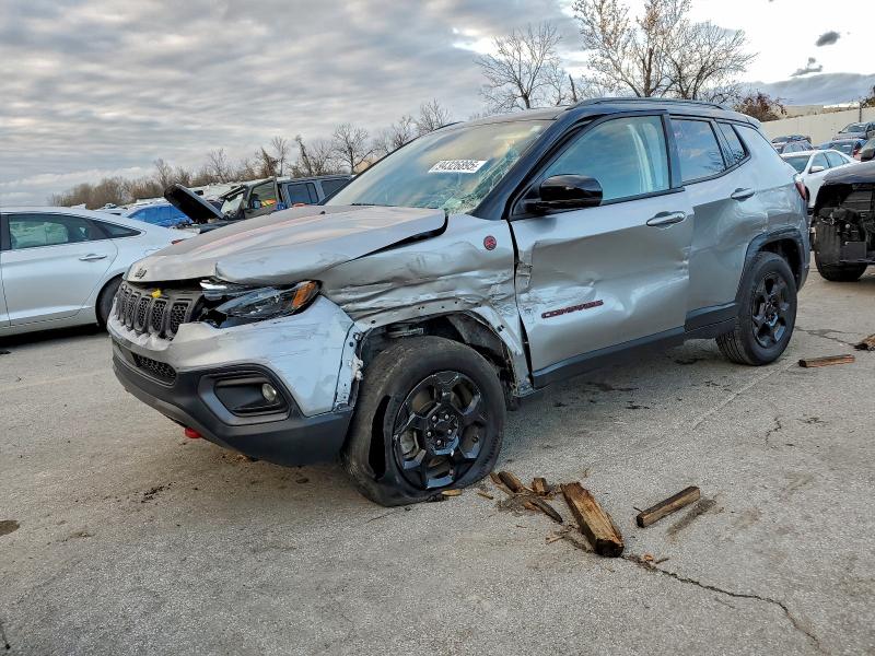 JEEP COMPASS TR 2023 with VIN 3C4NJDDN1PT527543 - Photo from auction