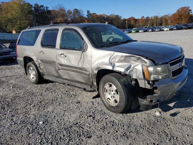 Photo 4 from auction – 2007 CHEVROLET SUBURBAN K with VIN 1GNFK16357J196475