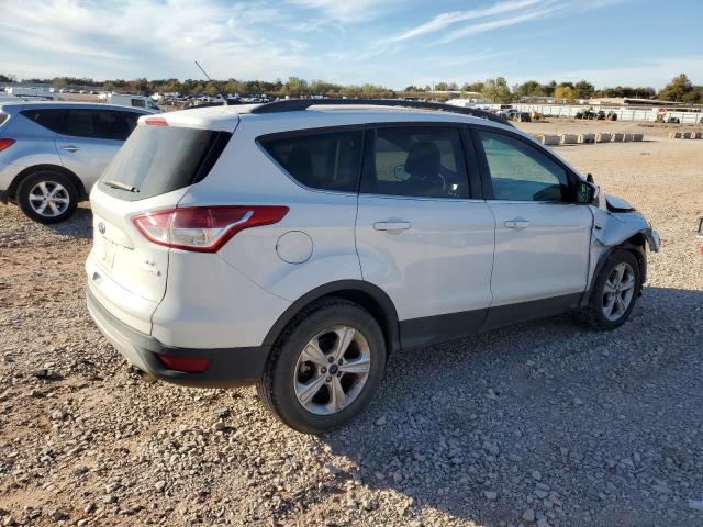 Photo 3 from auction – 2016 FORD ESCAPE SE with VIN 1FMCU0GX7GUC29620