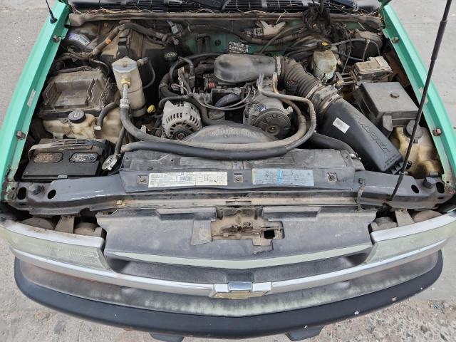 Photo 12 from auction – 2002 CHEVROLET BLAZER with VIN 1GNCT18W92K223977