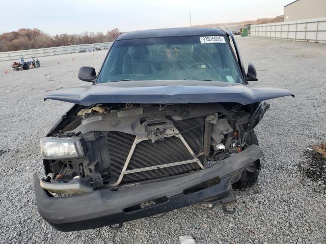 Photo 5 from auction – 2003 CHEVROLET SILVERADO with VIN 1GCEC14V93Z183682