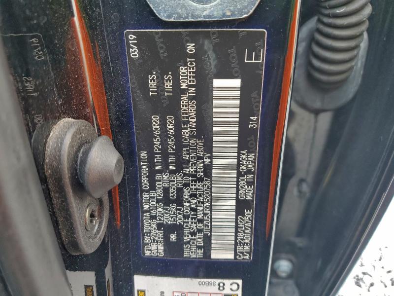 Photo 14 from auction – 2019 TOYOTA 4RUNNER SR with VIN JTEZU5JR7K5207587