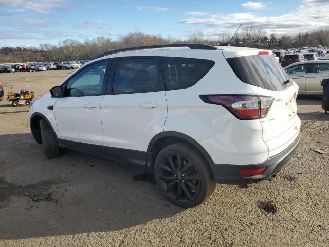 Photo 2 from auction – 2017 FORD ESCAPE SE with VIN 1FMCU9G93HUC58264