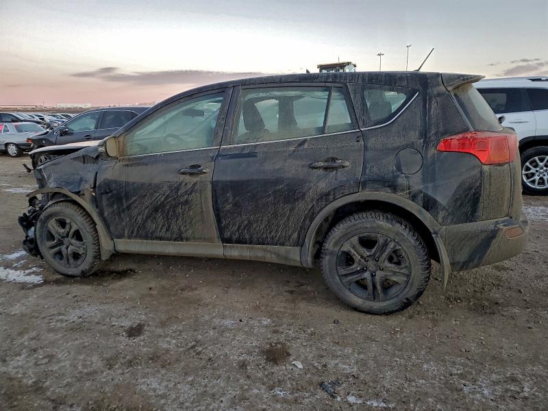 Photo 2 from auction – 2015 TOYOTA RAV4 LE with VIN 2T3BFREV3FW326007