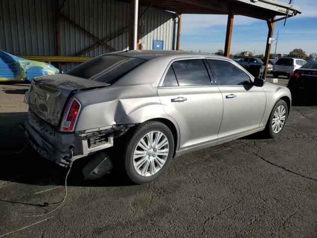 Photo 3 from auction – 2014 CHRYSLER 300C with VIN 2C3CCAKT3EH323256