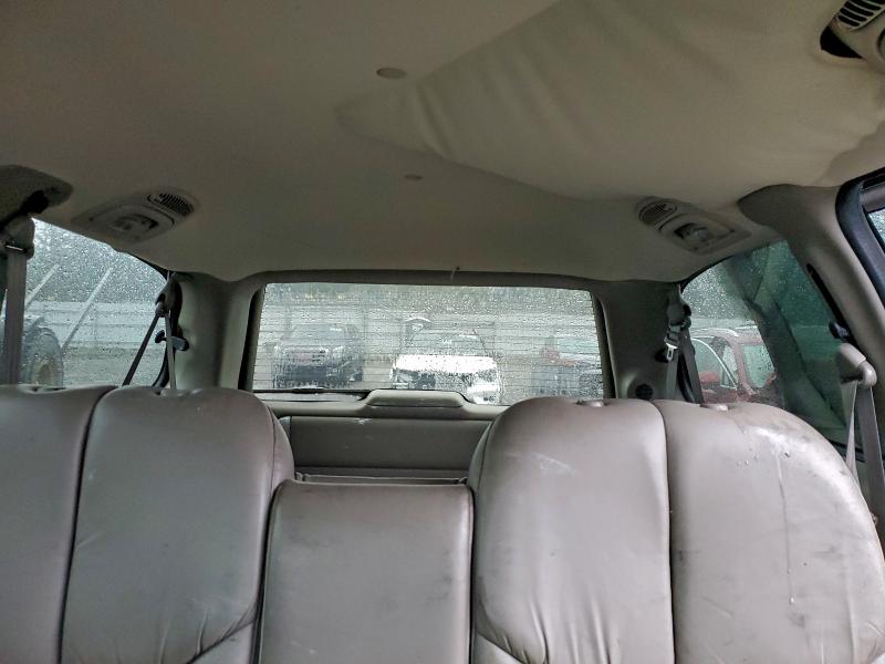 Photo 10 from auction – 2000 CHRYSLER TOWN & COU with VIN 1C4GP64L1YB711644