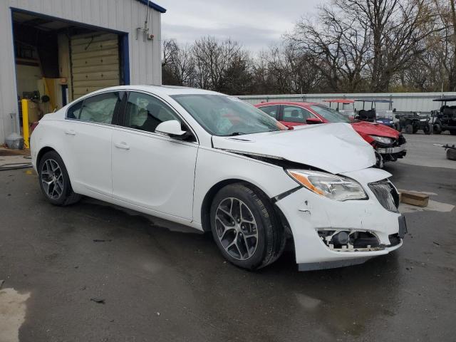 Photo 4 from auction – 2017 BUICK REGAL SPOR with VIN 2G4GL5EX5H9111410