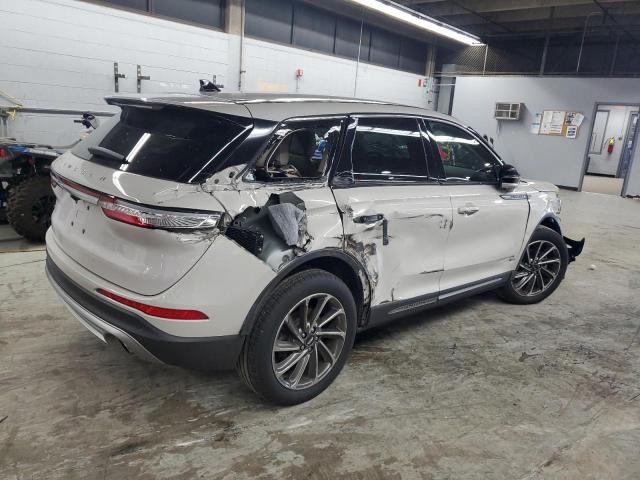 Photo 3 from auction – 2023 LINCOLN CORSAIR with VIN 5LMCJ1DA8PUL07592