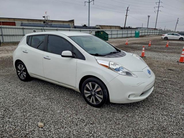 NISSAN LEAF S 2015 with VIN 1N4AZ0CP3FC321630 - Photo from auction