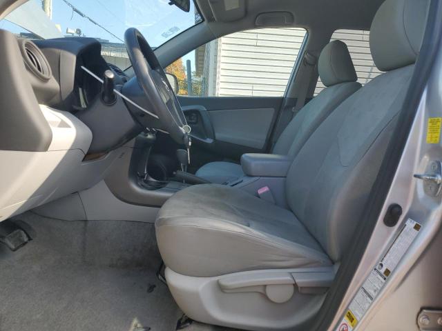 Photo 7 from auction – 2010 TOYOTA RAV4 with VIN JTMBF4DV5AD032229