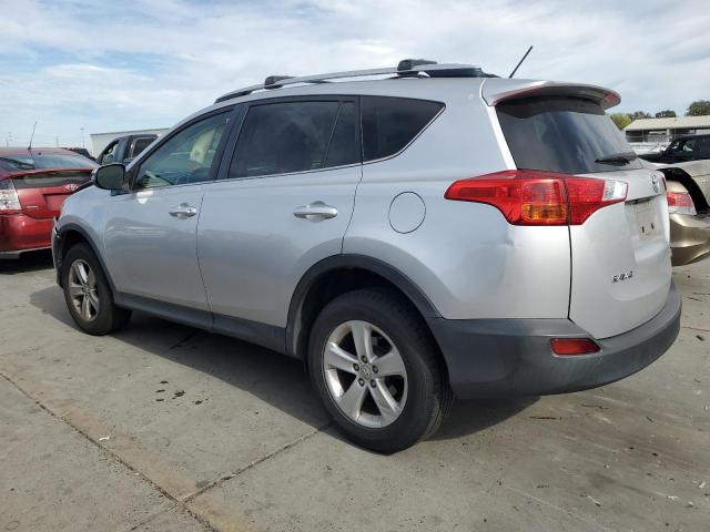 Photo 2 from auction – 2013 TOYOTA RAV4 XLE with VIN JTMRFREV7DD018198