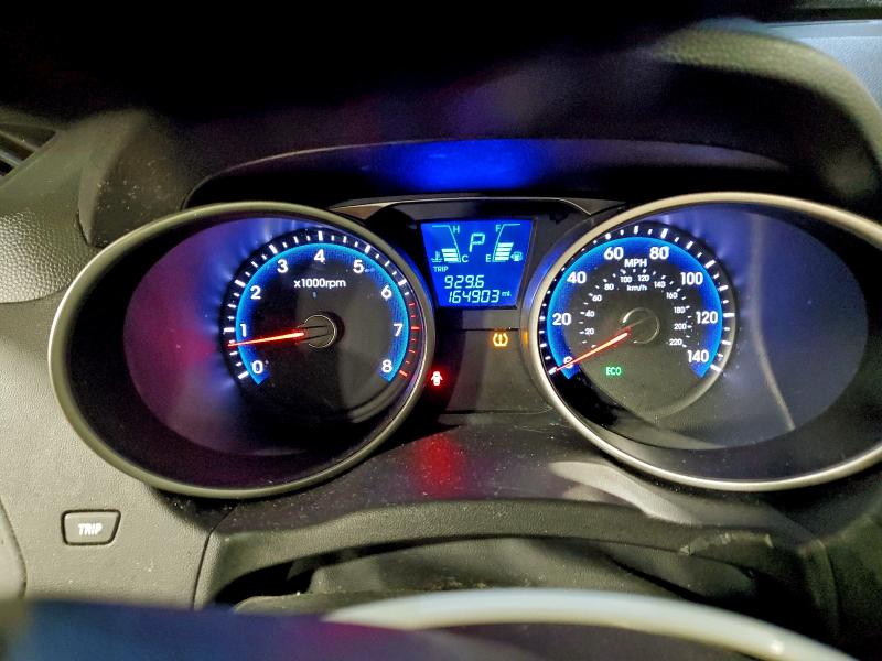 Photo 9 from auction – 2012 HYUNDAI TUCSON GLS with VIN KM8JUCAC3CU492650
