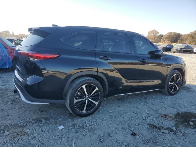 Photo 3 from auction – 2021 TOYOTA HIGHLANDER with VIN 5TDJZRAH5MS033842