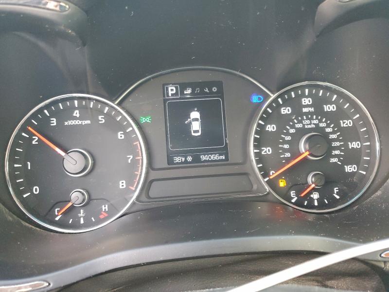 Photo 9 from auction – 2018 KIA FORTE with VIN 3KPFL4A73JE189255