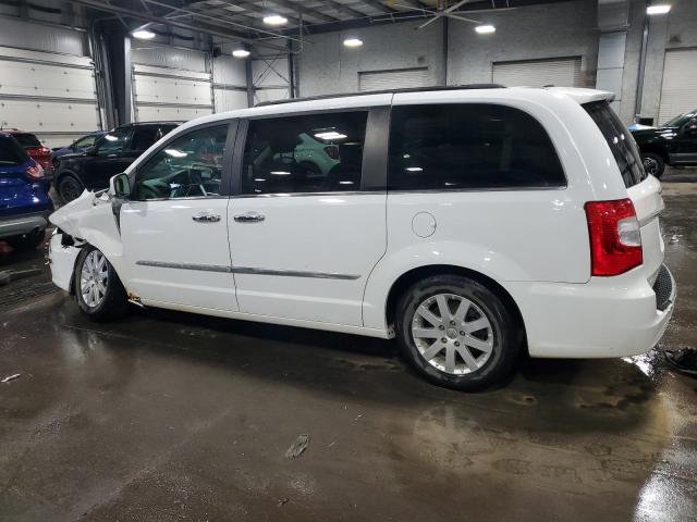 Photo 2 from auction – 2016 CHRYSLER TOWN & COU with VIN 2C4RC1BG2GR208217
