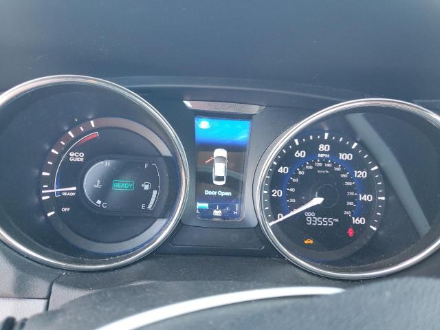 Photo 9 from auction – 2013 HYUNDAI SONATA with VIN KMHEC4A44DA100684